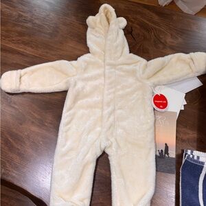Magnetic Me Cream Fleece Hooded Footie